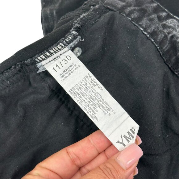 YMI DREAM Women Distressed Black Soft Denim Shorts Cut Off Button Fly Size 11/30 - Picture 3 of 11